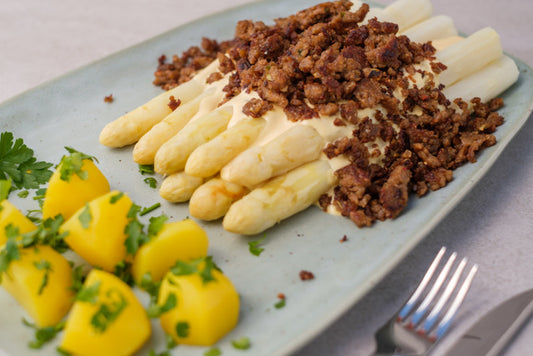 Hack-Allerlei an Spargel - mit Sauce Hollandaise und Kartoffeln